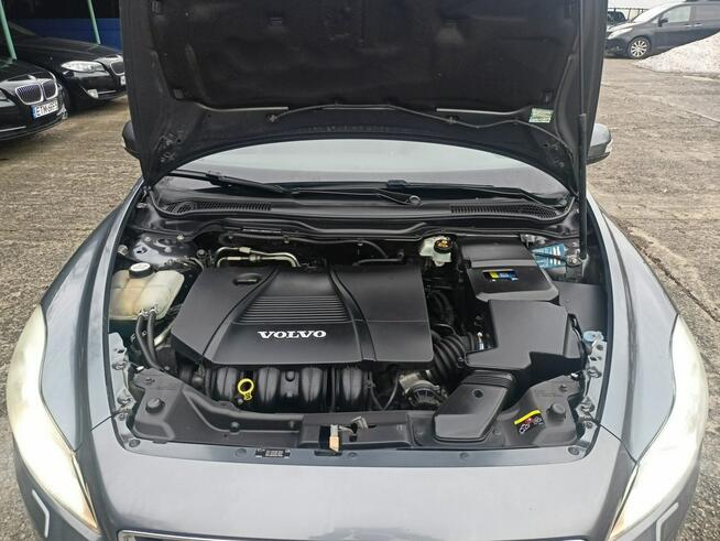 Volvo C30 bardzo zadbane, niski przebieg, jeden właściciel Tomaszów Mazowiecki - zdjęcie 6