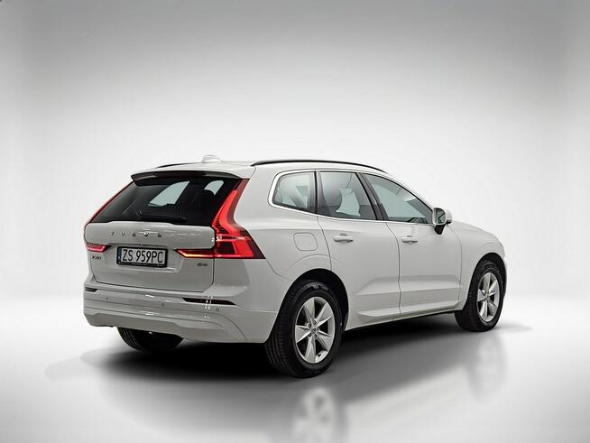 Volvo XC 60 Momentum Pro aut ! Z Polskiego Salonu ! Faktura VAT ! Warszawa - zdjęcie 5