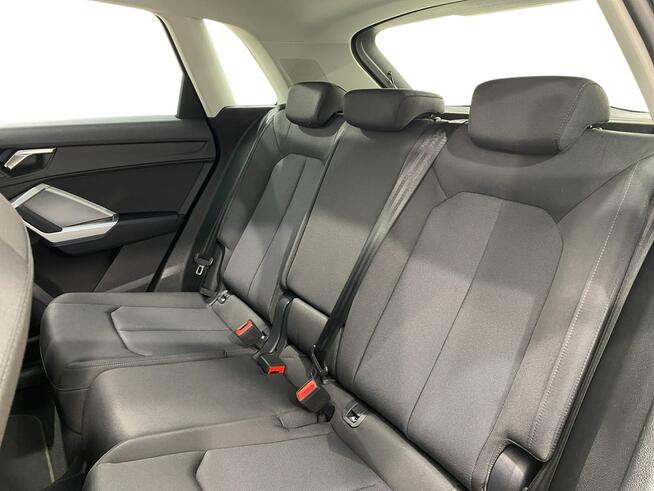 Audi Q3 35 TDI mHEV S tronic Kombi Warszawa - zdjęcie 12