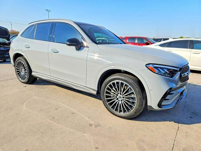Mercedes GLC 300 4Matic / pakiet AMG / niski przebieg Warszawa - zdjęcie 1