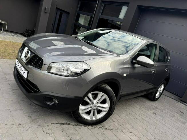 Nissan Qashqai 1.6i 117KM Acnta Climatronic czujniki PDC Alufelgi Końskie - zdjęcie 1