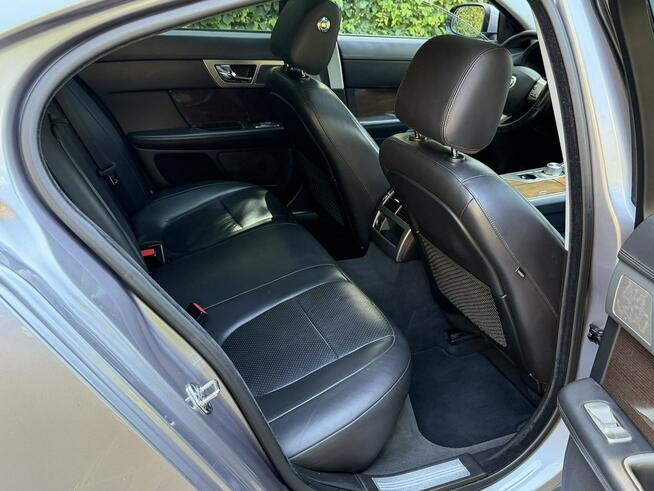 Jaguar XF Zarejestrowany Automat 3.0 Diesel 241 KM Gostyń - zdjęcie 9