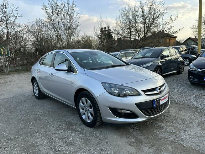 Opel Astra 1.6 CDTI 110KM/Nawigacja/Zamiana/Kredyt/Pakiet VIP Gwarant Warszawa - zdjęcie 4