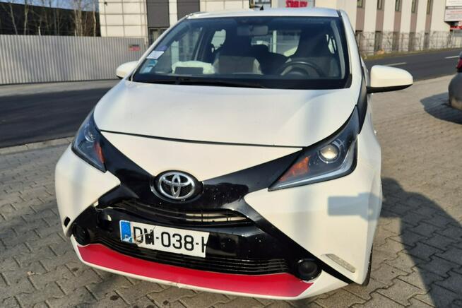 Toyota Aygo 1.0 70KM Klimatyzacja Wspomaganie Radio MP3 Świętoszówka - zdjęcie 9