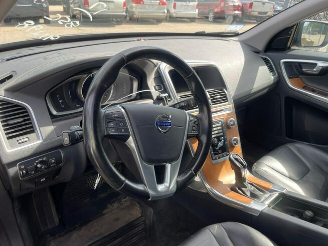 Volvo XC 60 INSCRIPTION / AWD / T5 / niski przebieg Chwaszczyno - zdjęcie 7