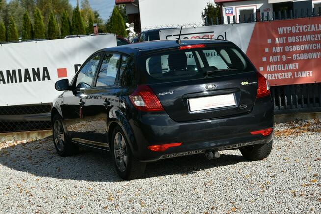 Kia Cee&#039;d 1.4 90KM 2011r. lift Klima Alufelgi HAK Isofix Polecam Kampinos - zdjęcie 5