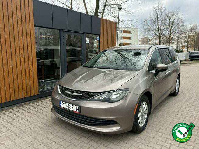 Chrysler Pacifica FV 23% / Zadbany Poznań - zdjęcie 1