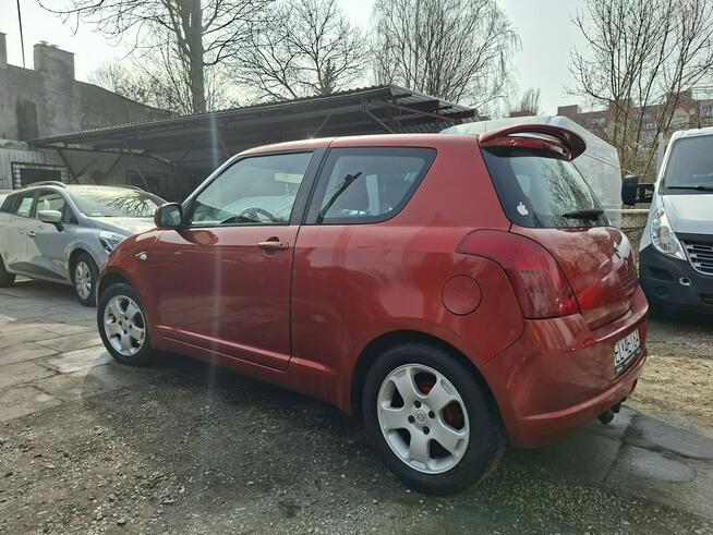 Suzuki Swift 1,3 klima Łódź - zdjęcie 4
