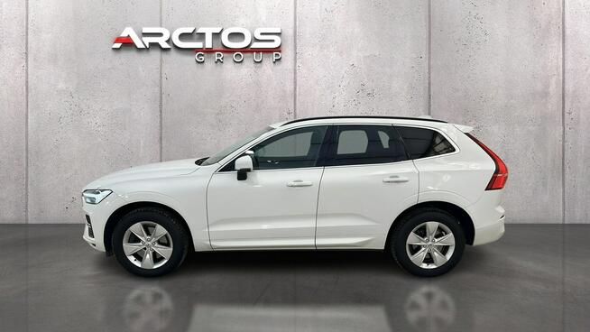 VOLVO XC60 B4 D AWD Momentum Pro hak Warszawa - zdjęcie 2