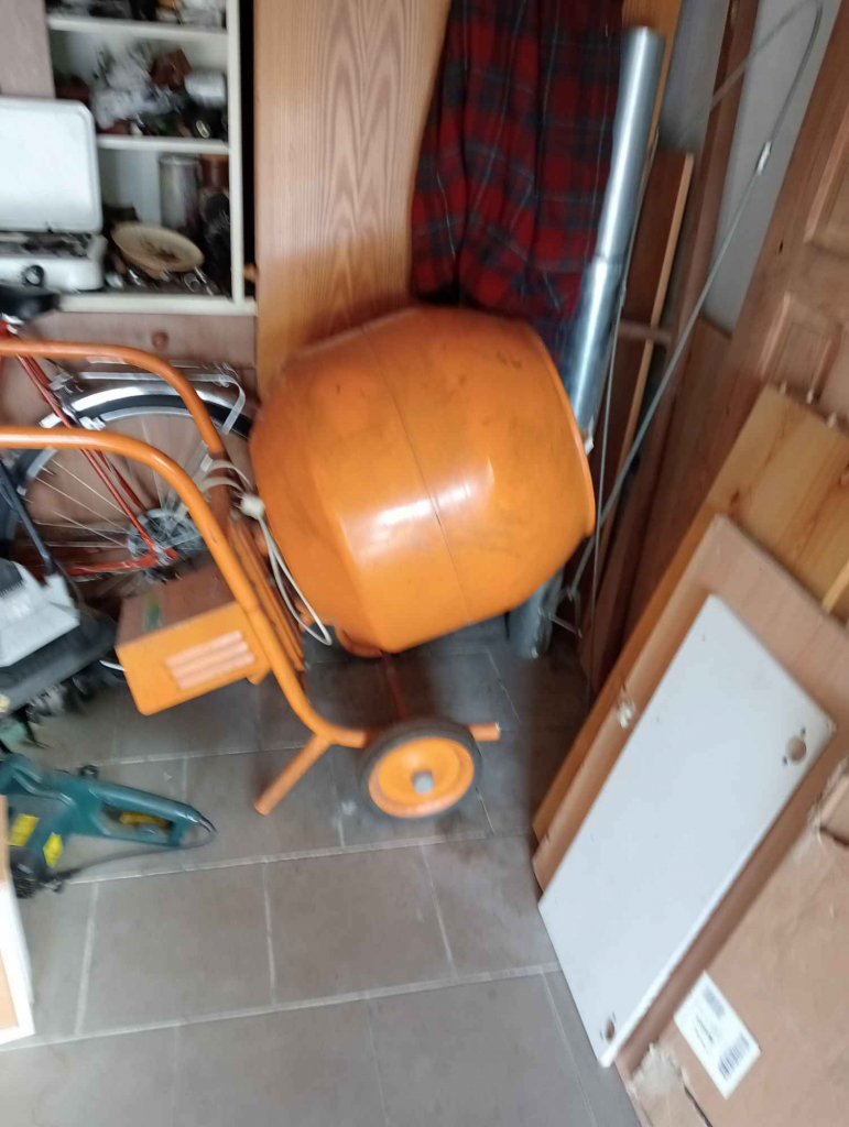 Sprzedam mieszarkę do pasz Pruszewiec - zdjęcie 2