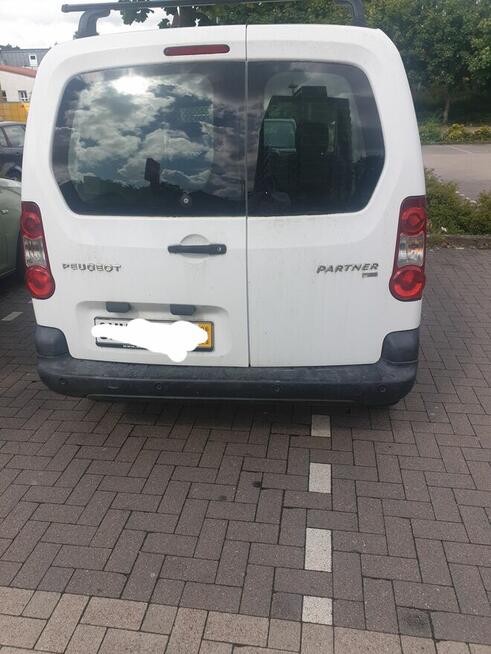 Sprzedam Peugeot Partner Poznań - zdjęcie 4