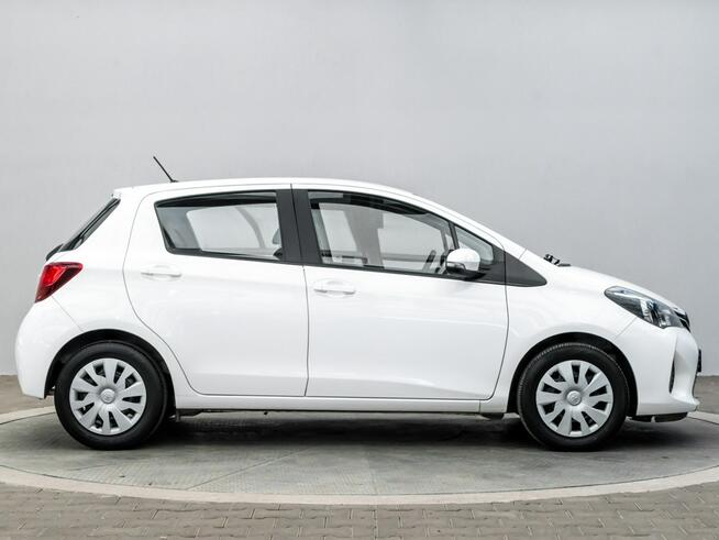 Toyota Yaris HB 1.0 Active 69KM Salon Polska Poznań - zdjęcie 5