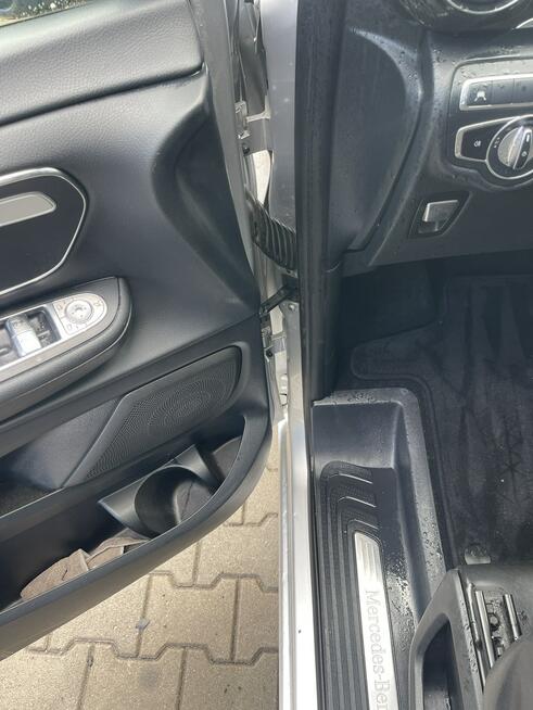 Mercedes V 250 HAK Kamera Podgrzewanie El. drzwi. Kamera 7 os. Gliwice - zdjęcie 6