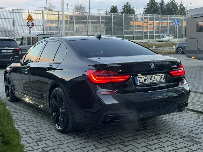 BMW 740 Noktowizor. Ececutive Drive Pro. Masaże. Hak. Oś skrętna. Hak. Węgrzce - zdjęcie 6