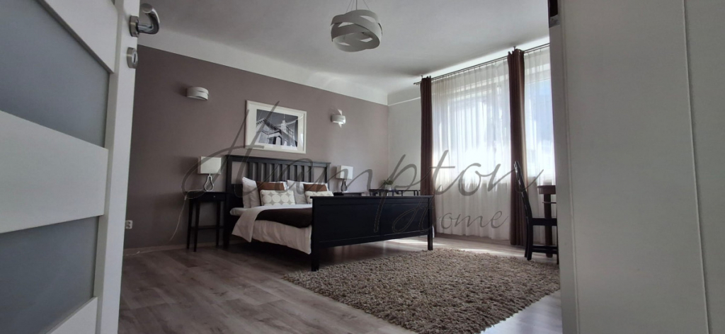 Dwa ciche piękne pokoje w ścisłym centrum Śródmieście - zdjęcie 4