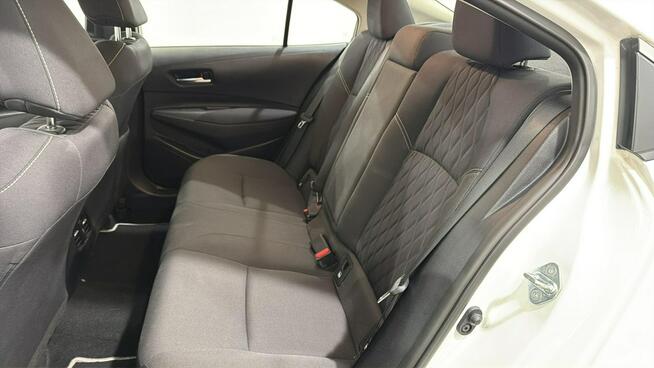 Toyota Corolla 1.8 Hybrid GPF Active sedan Warszawa - zdjęcie 11
