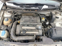 Volkswagen Golf 1.6 00r Tarnów - zdjęcie 8