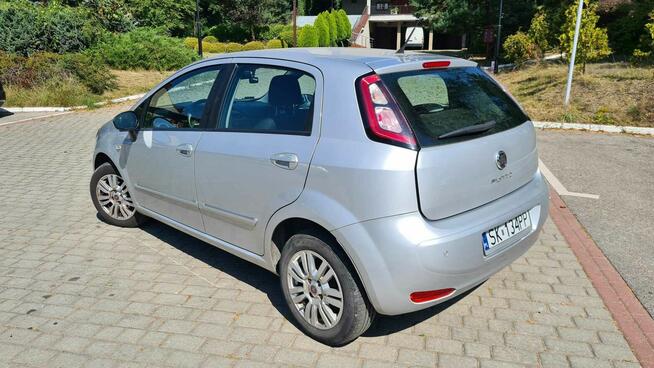 Fiat Punto 2012 r. 77KM Katowice - zdjęcie 2