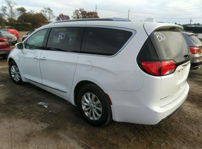 Chrysler Pacifica 2019, 3.6L, Touring L, od ubezpieczalni Warszawa - zdjęcie 3