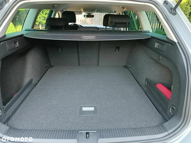 Volkswagen Passat 2.0 TDI EVO Business DSG Płock - zdjęcie 10