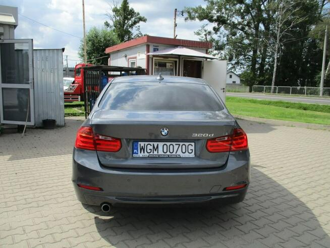 BMW 320 Stan Bardzo Dobry. Dobrze wyposażona!!! Kozerki - zdjęcie 5