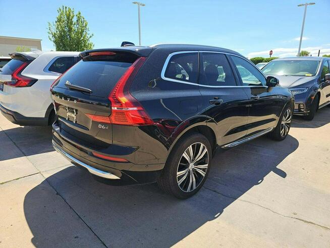 Volvo XC 60 Najbogatsza wersja Ultimate / 4x4 / niski przebieg Warszawa - zdjęcie 3