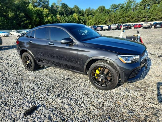 Mercedes GLC 300 4Matic / pakiet AMG / niski przebieg Chwaszczyno - zdjęcie 1