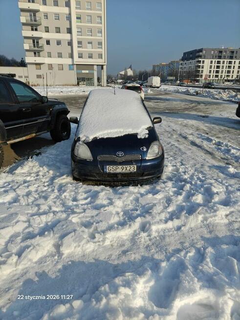Syndyk sprzeda samochód osobowy TOYOTA YARIS 2002 Gdańsk - zdjęcie 1