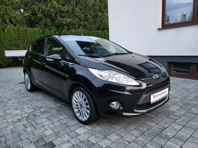 Ford Fiesta ** AUTOMAT ** 1,4 Benzyna ** Wersja Titanium Jatutów - zdjęcie 4