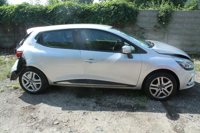 Renault Clio Ostrów Wielkopolski - zdjęcie 4