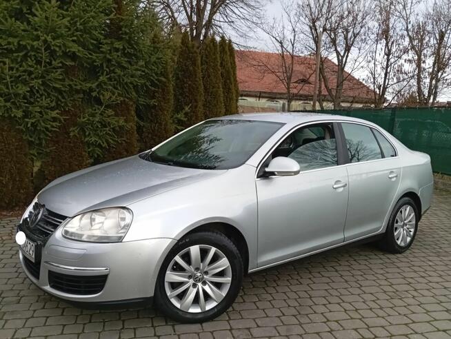 ŁADNY/VW/JETTA/1.9/TDI/BOGATY/2 X KOŁA /ZAREJESTR/ Gostynin - zdjęcie 4