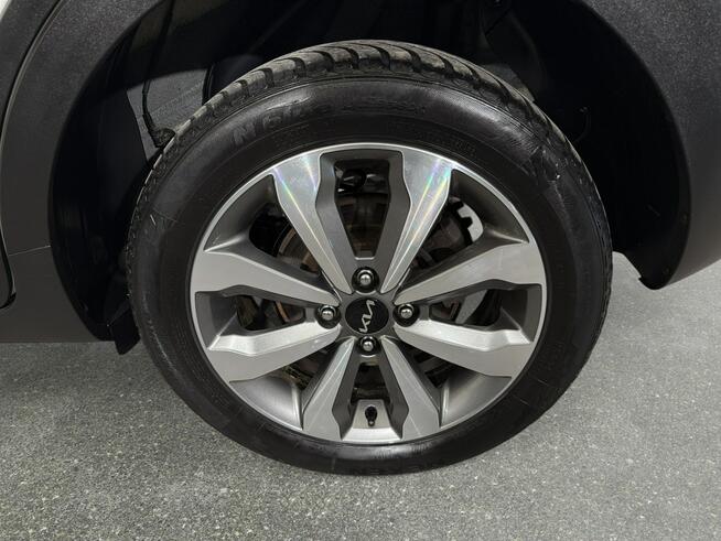 Kia Stonic VAT 23% 1.0T-GDI 100KM M6 2023 r., salon PL, I właściciel Myślenice - zdjęcie 10
