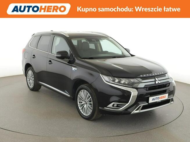 Mitsubishi Outlander PHEV automat 4x4 grzane fotele navi tempomat Warszawa - zdjęcie 10
