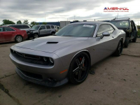 Dodge Challenger 2018, 6.4L, R/T, porysowany lakier