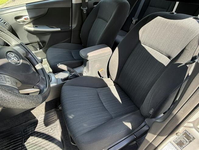 Toyota Corolla 2.0 D4D 126KM/Pod.Fotele/Bez DPF/SalonPolska Węgrów - zdjęcie 10