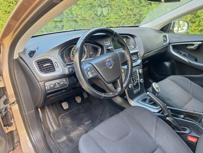 Volvo V40 T2  Kinetic Siewierz - zdjęcie 8
