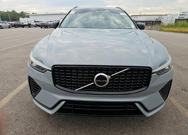 Volvo XC 60 Hybryda / AWD / T8 / niski przebieg Wrocław - zdjęcie 2