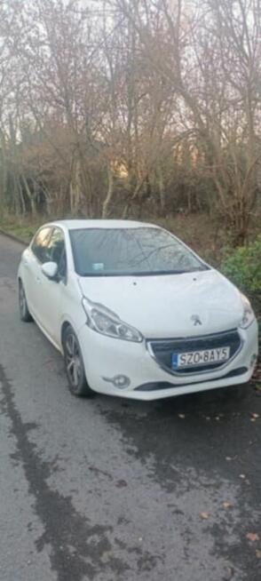 Syndyk sprzeda auto Peugeot 208 Tarnów - zdjęcie 1