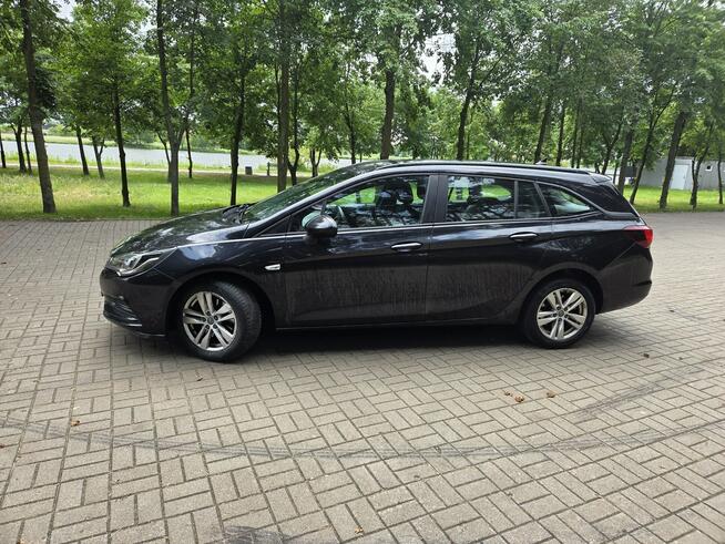 Opel Astra 2016r 1,6Diesel 110 Km Alu Navi GWARANCJA Kadłubówka - zdjęcie 2