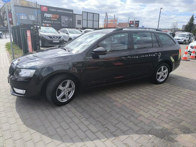 Škoda Octavia 2.0 TDi 150KM Klimatronic Navi Łuków - zdjęcie 9