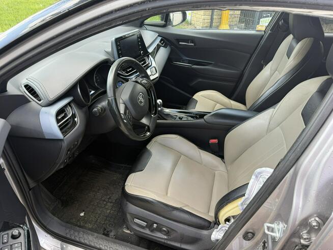 Toyota C-HR 1.8 HSD LPG Selection Jasna skóra Uszkodzony Otwock Mały - zdjęcie 10