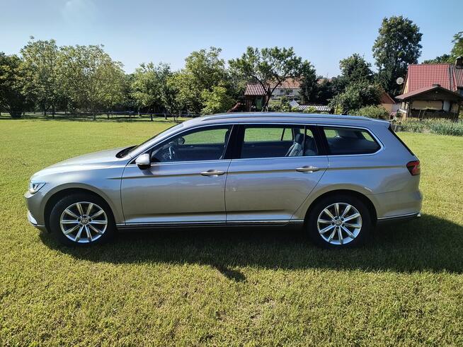 VW Passat B8 Highline Brodów - zdjęcie 1