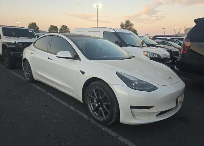 Tesla Model 3 AWD / DUAL MOTOR / LONG RANGE / niski przebieg Białystok - zdjęcie 1