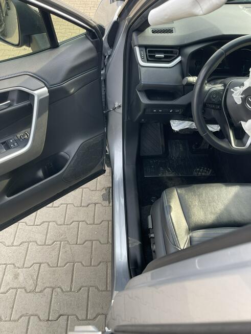 Toyota RAV-4 Selection 4x4 Hybryda Kamera Skóra Podgrzewanie Virtual Gliwice - zdjęcie 8