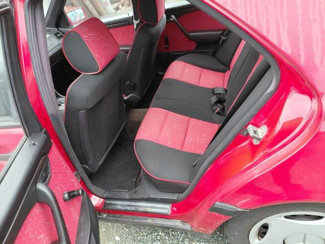 Mercedes Benz C 200 Krzyki - zdjęcie 3