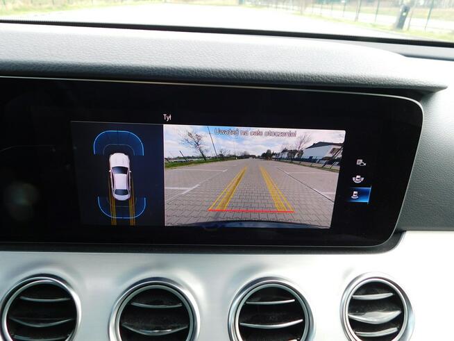 Mercedes E 320 z Gwarancją Bezwypadkowy Model 2022r Żyrardów - zdjęcie 10