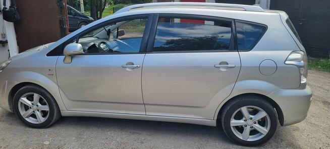 toyota corolla verso Milanówek - zdjęcie 4