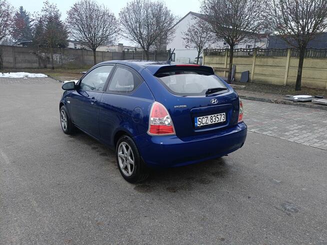 Hyundai Accent 2006r, 1.4 benzyna Częstochowa - zdjęcie 4