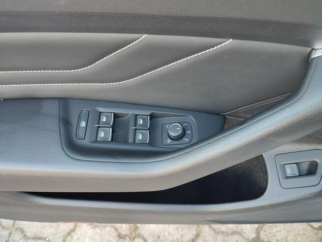 Volkswagen Passat Salon polska fv23% bezwyoadkowy Otwock - zdjęcie 11