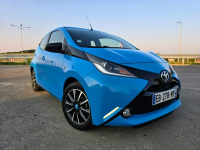 Toyota Aygo 1.0 Wave 2 fabryczny rozsuwany dach
